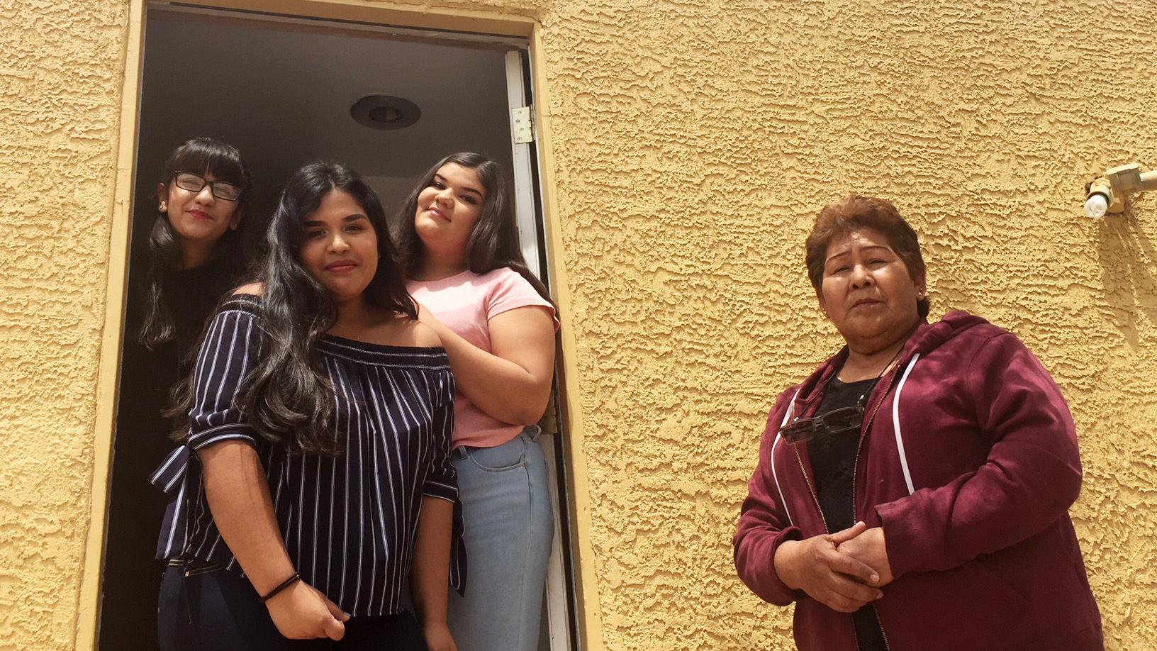 Steller column: Sunnyside families improvise as week of school scrubbed